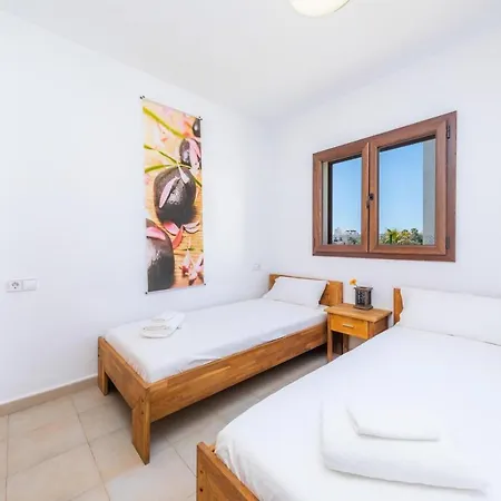 La Perla De Cala Dor Holiday home *